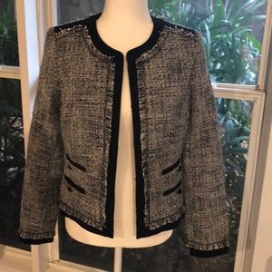 Karl Lagerfeld Paris black/wht tweed jacket. Sz. 6